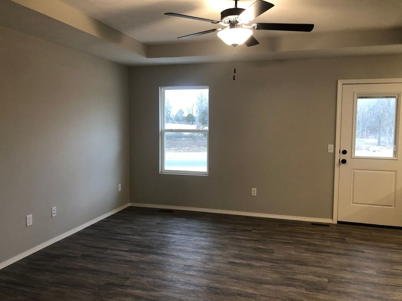 1421 1421 S Drayton Ct - Photo 3 of 17