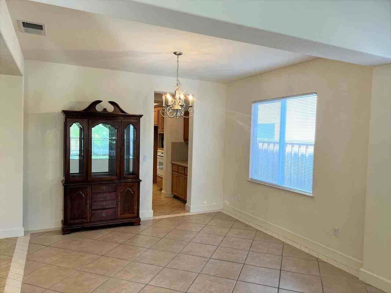 149 Lavender Ln - Photo 3 of 31