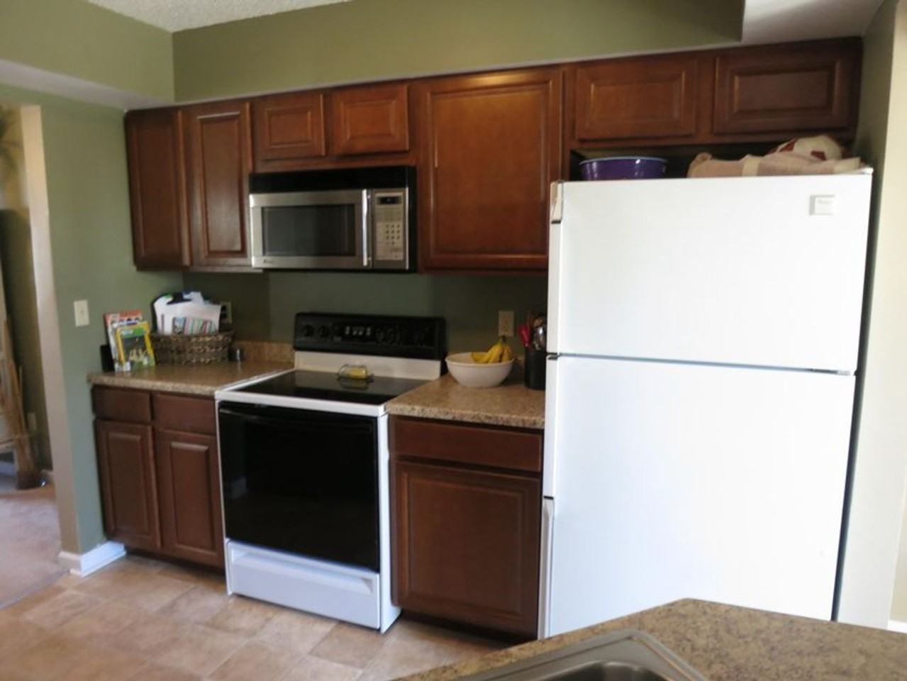 3604 Churchill Dr - Photo 6 of 17