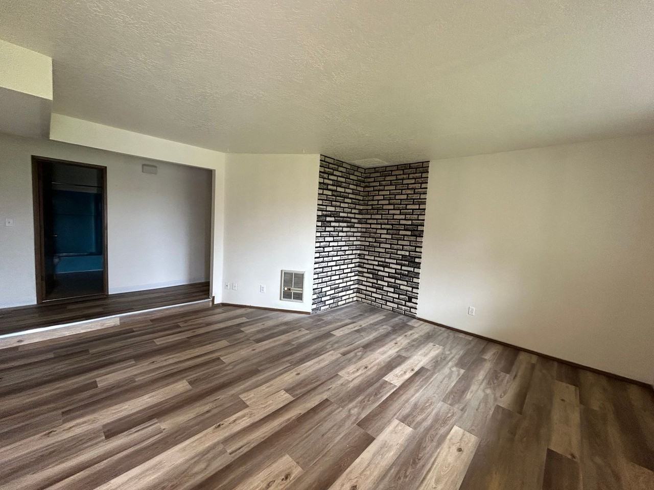 132 Tilla Drive - Photo 2 of 10