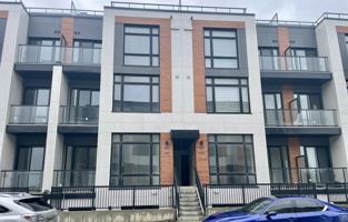 featured image of 2 Steckley House Lane #924