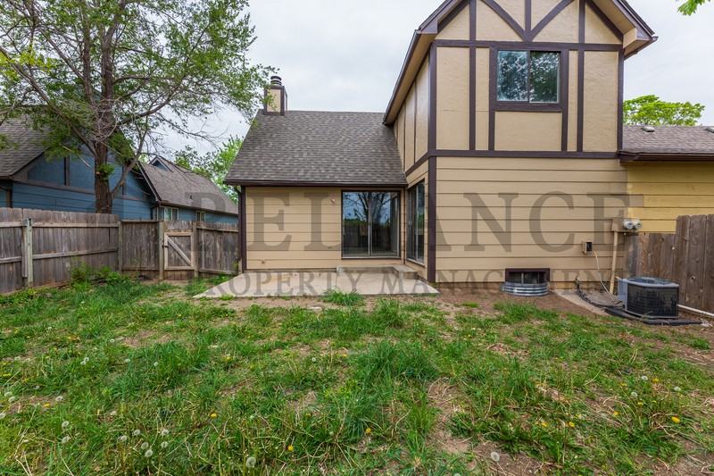 1518 S Todd Pl - Photo 3 of 21