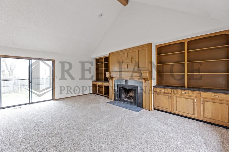 1518 S Todd Pl - Photo 5 of 21