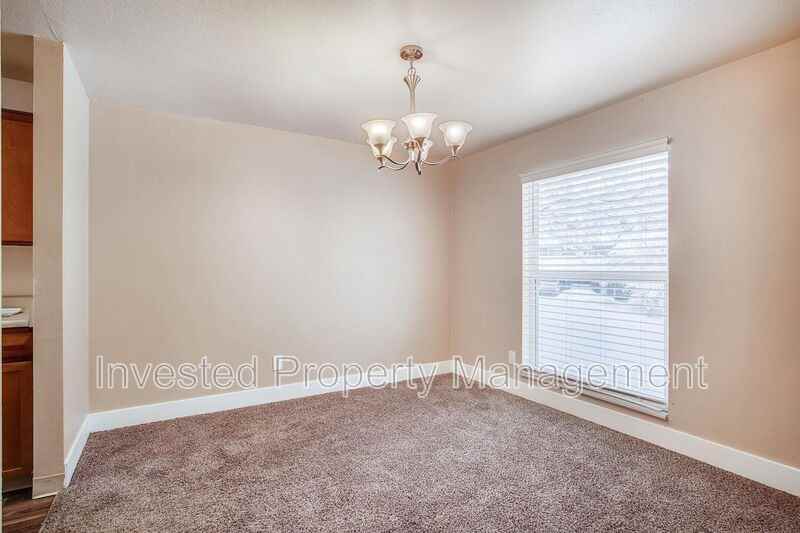 7275 S Xenia Cir #A - Photo 4 of 12