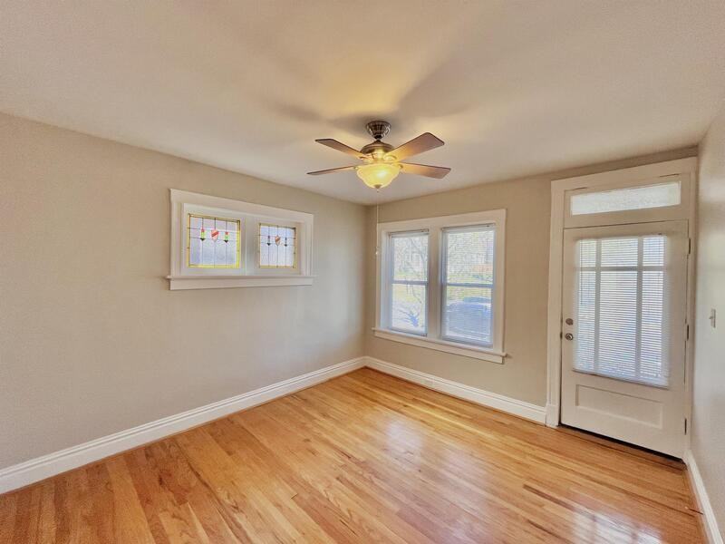 1533 Mccausland Ave #A - Photo 2 of 15