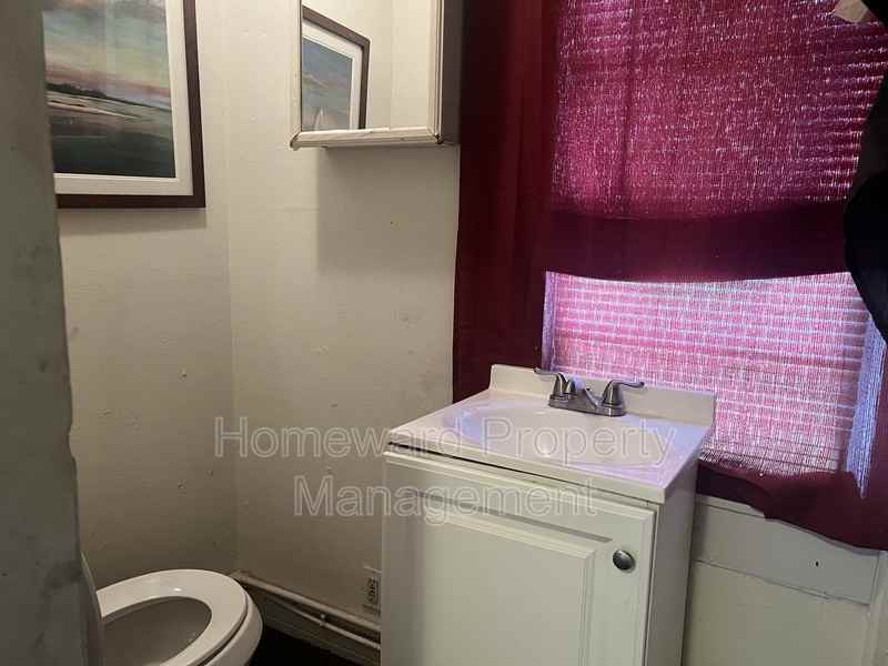 3803 Meadowbrook Dr - Photo 2 of 8