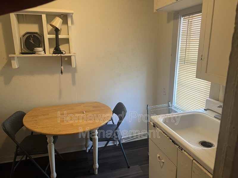 3803 Meadowbrook Dr - Photo 4 of 8