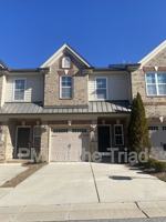 featured image of 1078 Richmond Park Dr