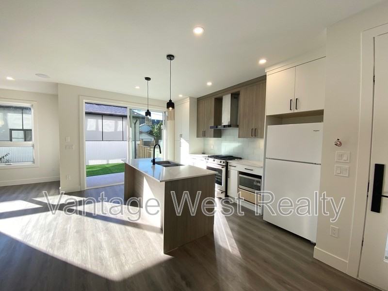 401 Morrison Ave #4 - Photo 3 of 40