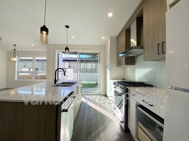 401 Morrison Ave #4 - Photo 6 of 40
