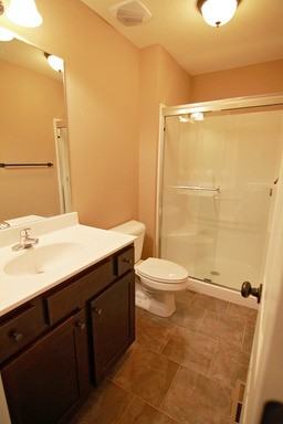 13649 Oak Valley Dr - Photo 2 of 2
