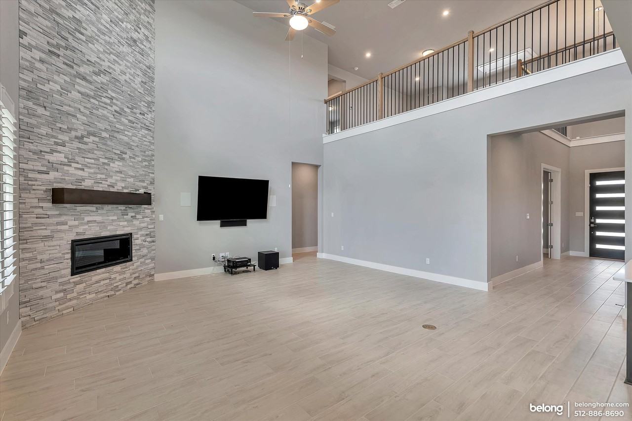 318 Prairie Clover Dr - Photo 5 of 50