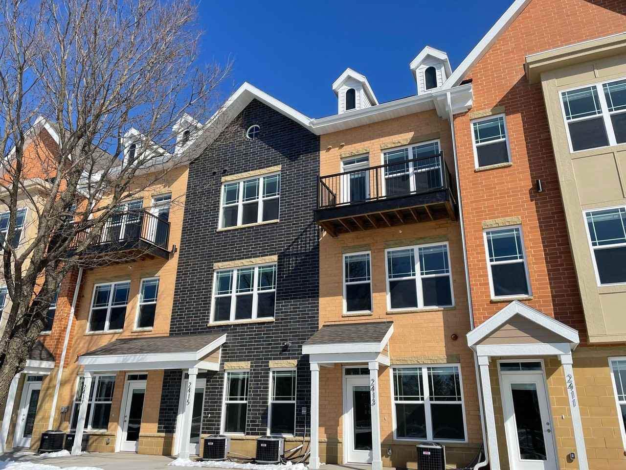 2411 Parmenter Street - Photo 2 of 2