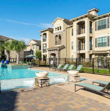 AOG Living 2 of 4