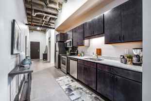 Amber Union - Photo 1 of 1