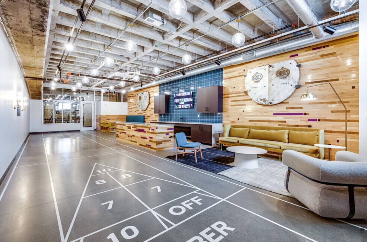 Amber Union - Photo 4 of 50