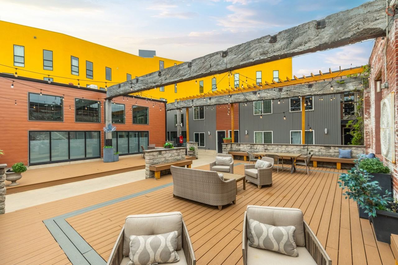 3003 Glenwood - Photo 7 of 21