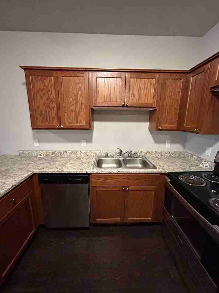 Welco West Apartments - Photo 2 of 20