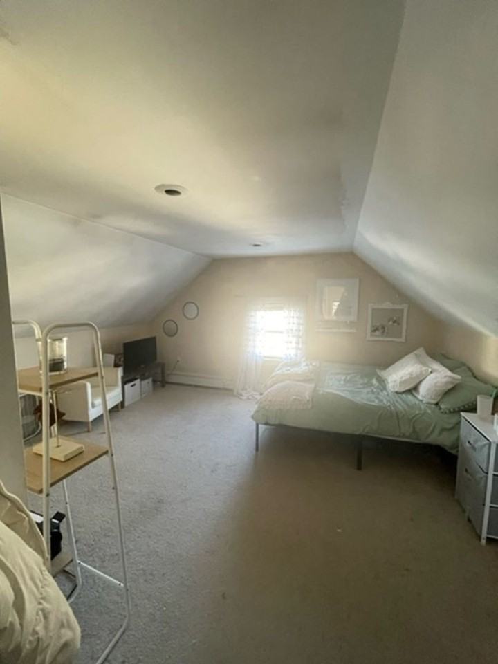 624 Smith Street - Photo 5 of 25