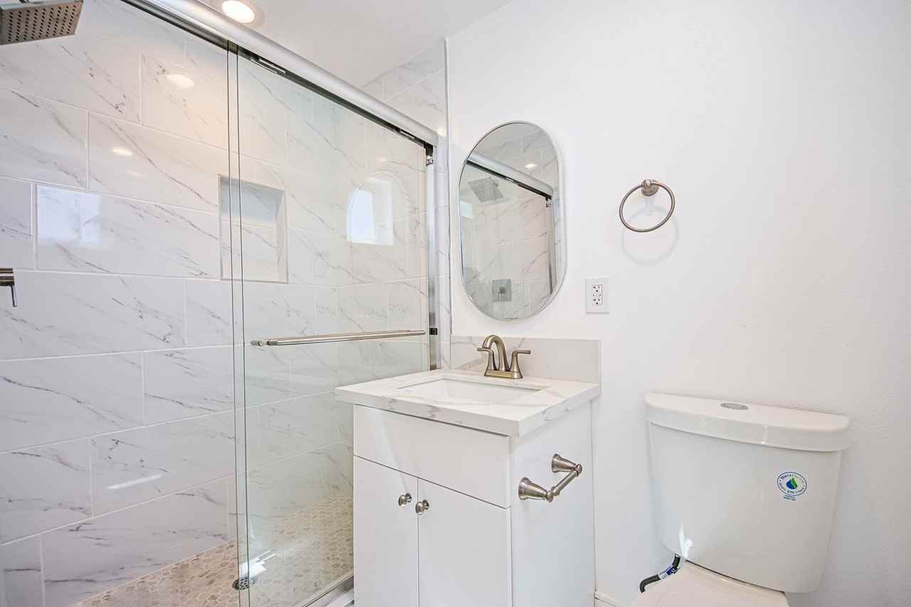 2850 Virginia Rd - Photo 4 of 33