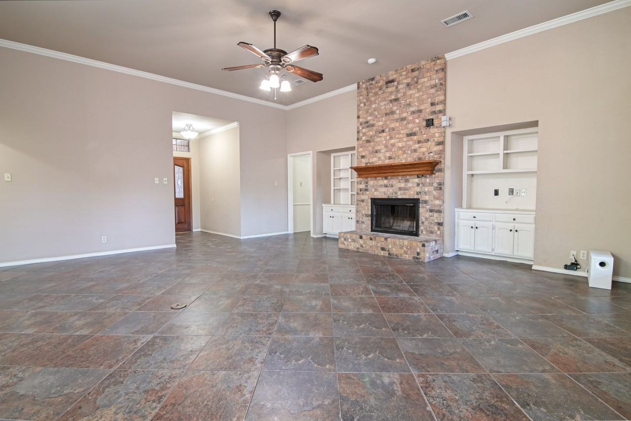 4206 Downing Ave - Photo 2 of 40