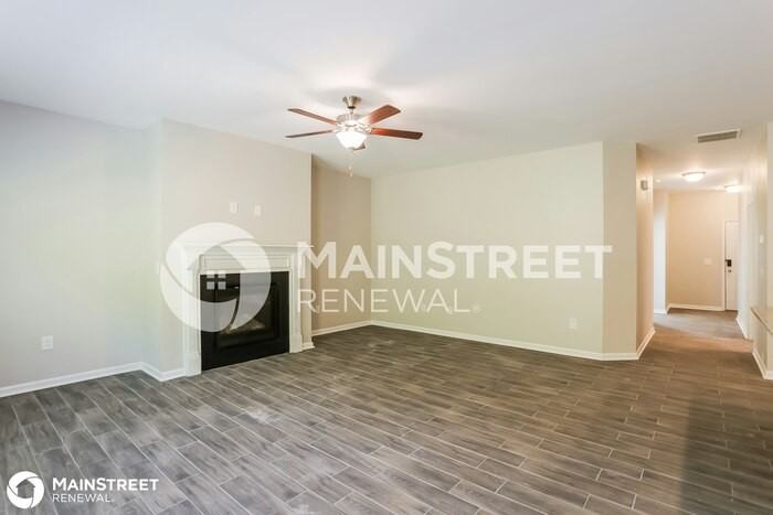 226 Arbor Dr - Photo 3 of 16