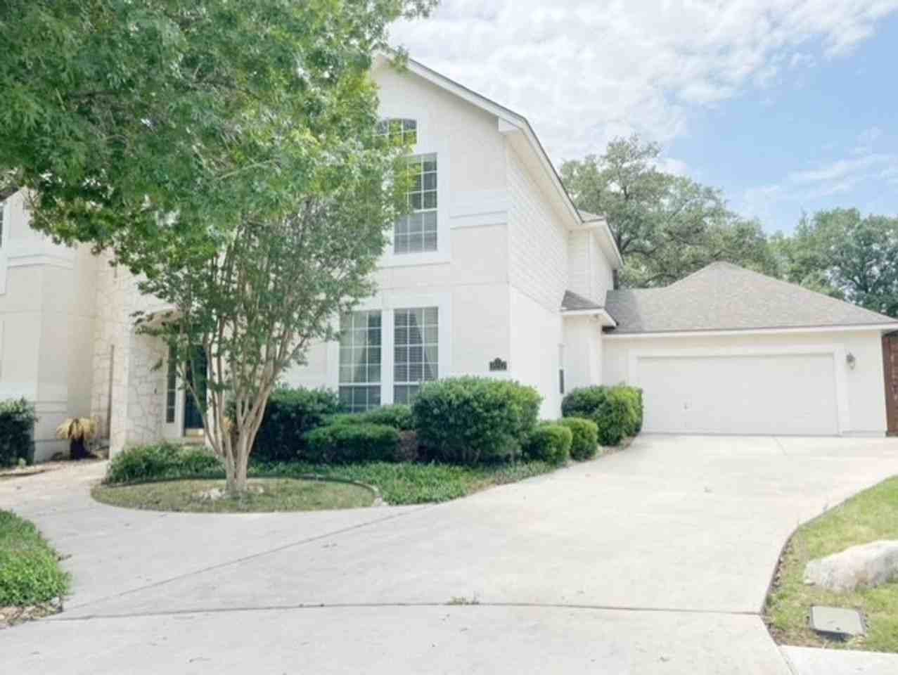 18523 Shiloh Frst - Photo 2 of 41