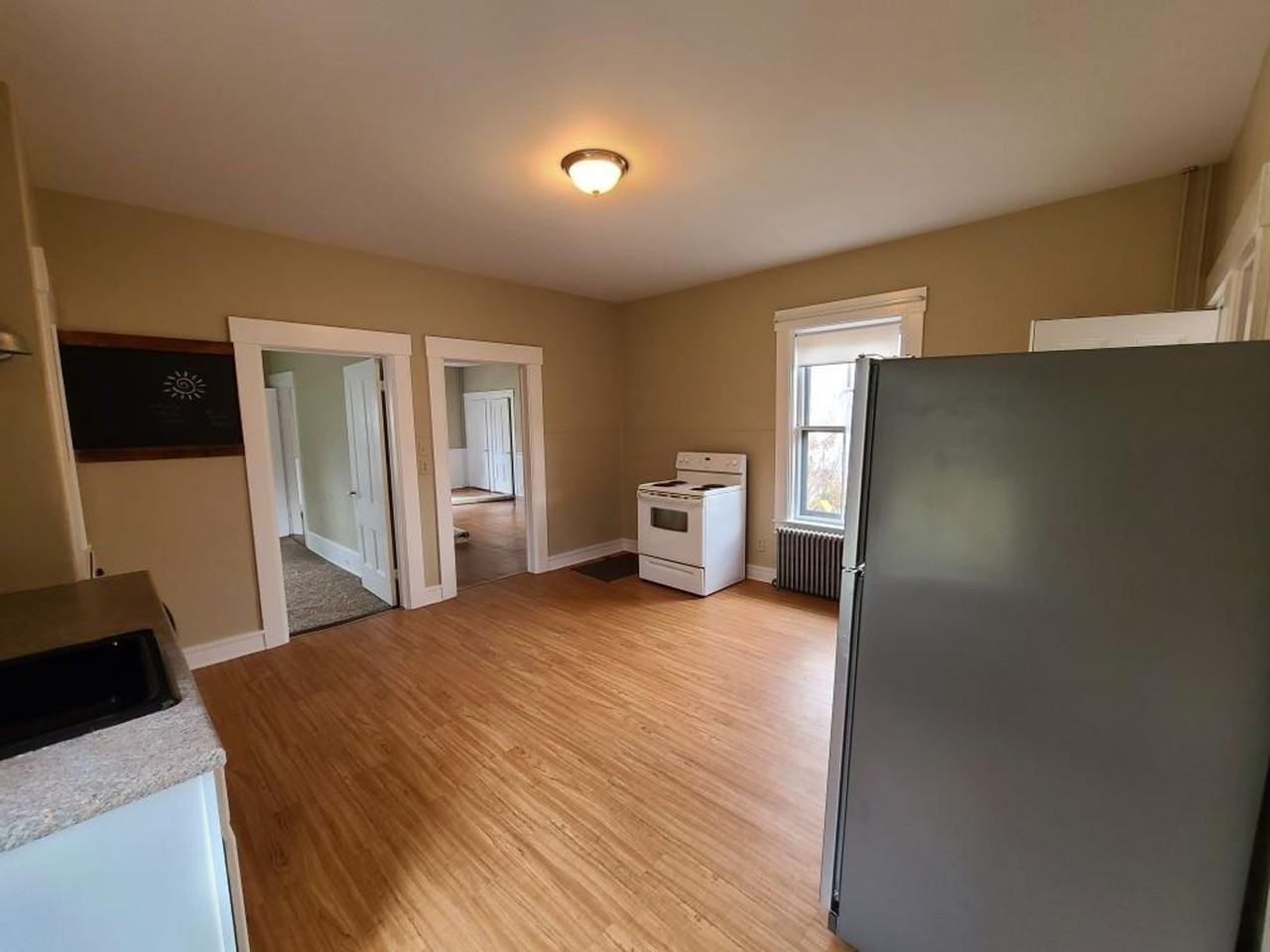 199 South St - Photo 3 of 10