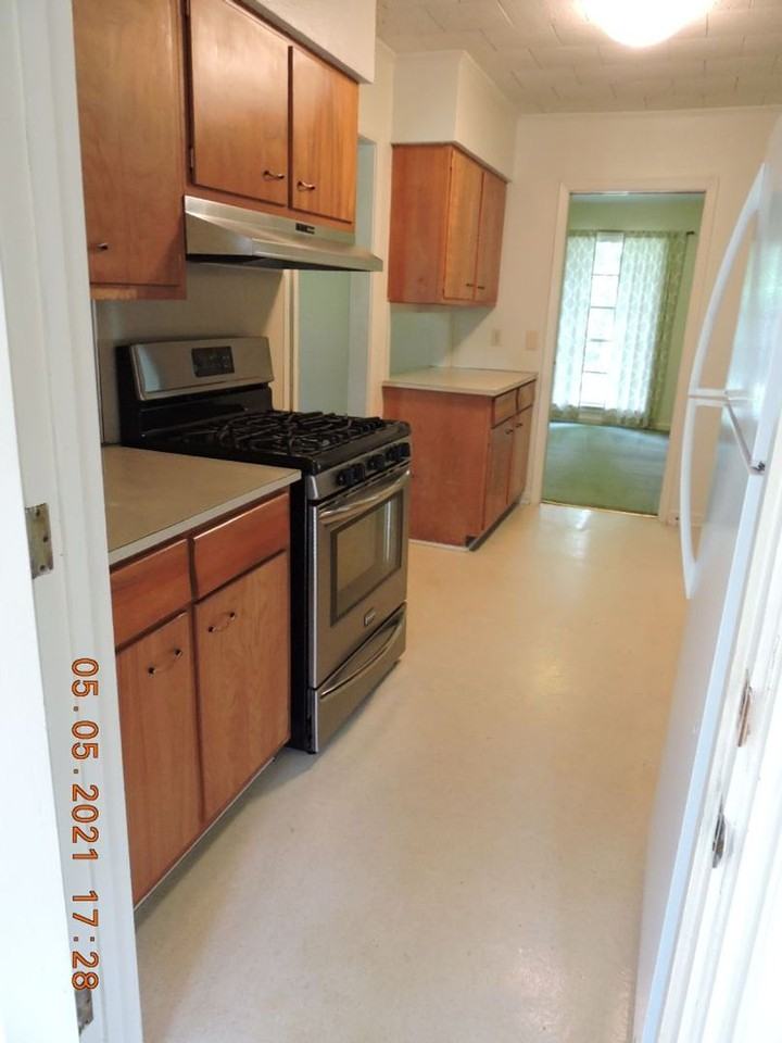 1287 Rodney Dr - Photo 5 of 20