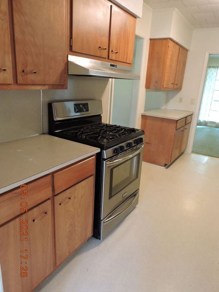 1287 Rodney Dr - Photo 6 of 20