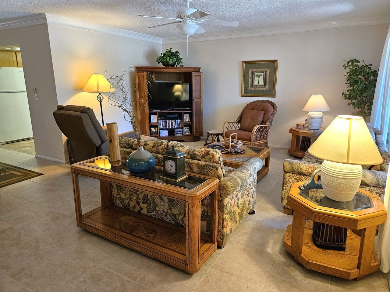 492 East Shade Drive - Photo 6 of 38