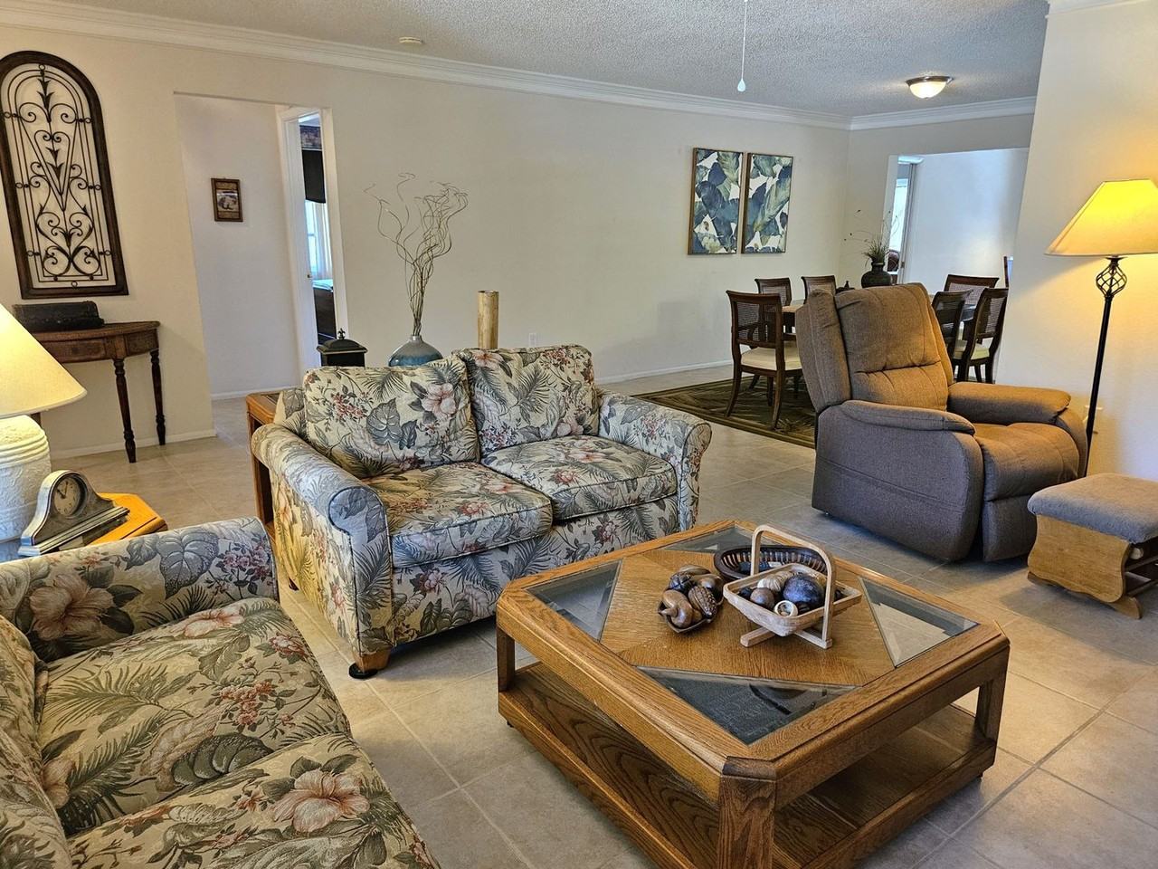 492 East Shade Drive - Photo 7 of 38