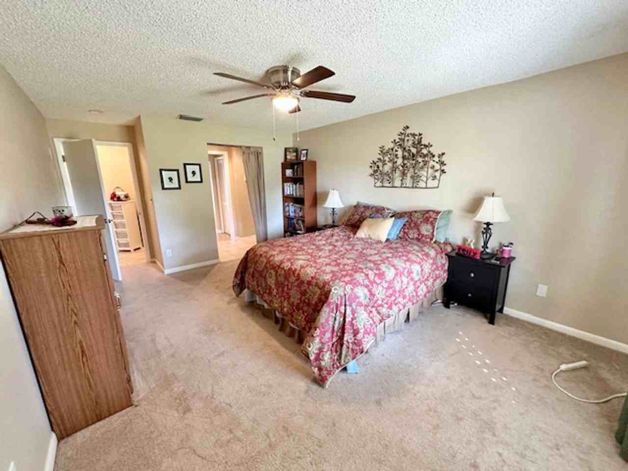 98 Spanish Oak Ln - Photo 3 of 48