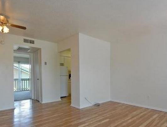 3206 Green Tee Drive 25bo - Photo 3 of 6