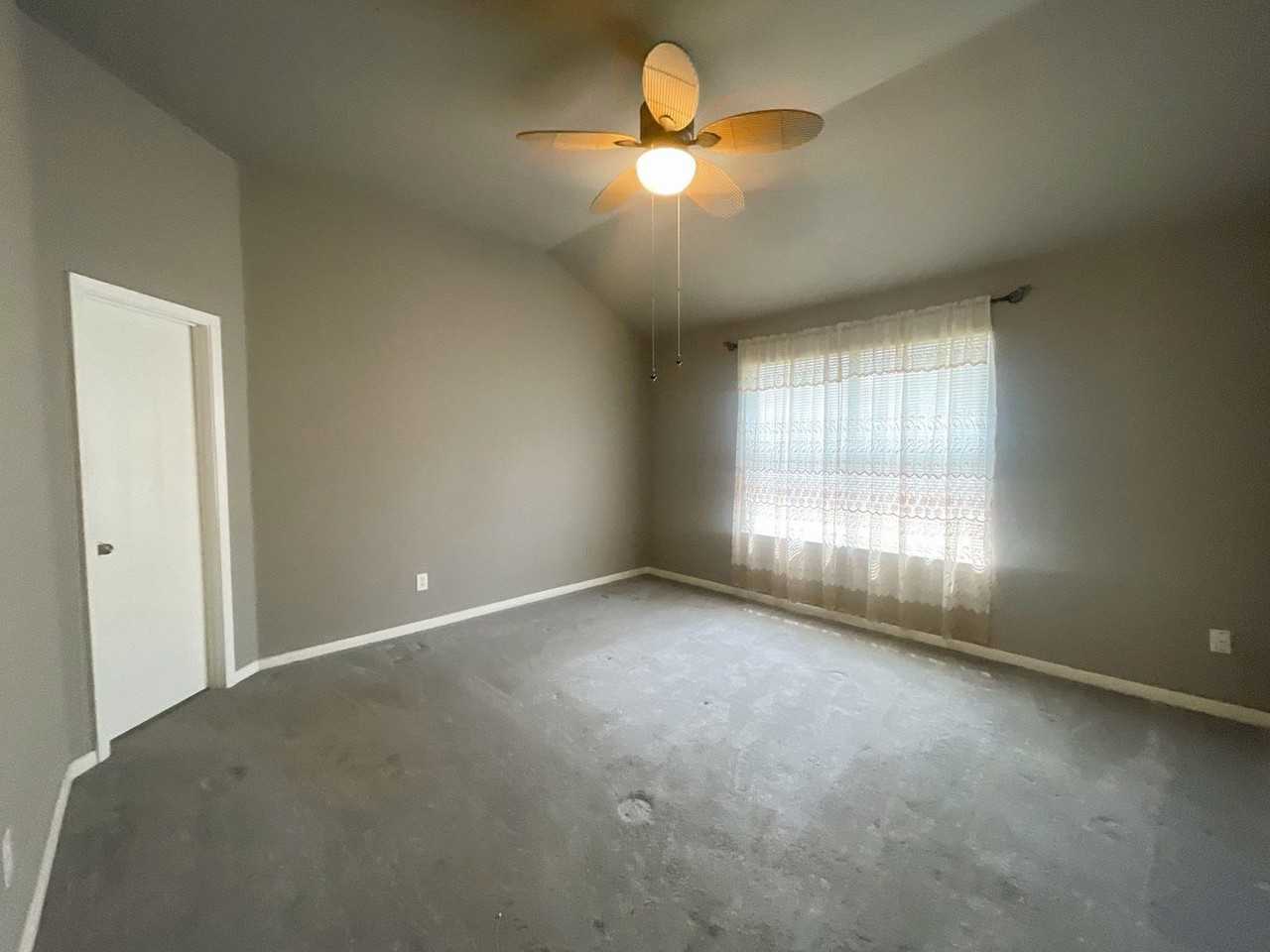 1410 Danby Heath Ln - Photo 6 of 28