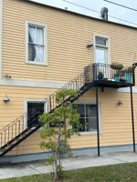 featured image of 3200 Banks St