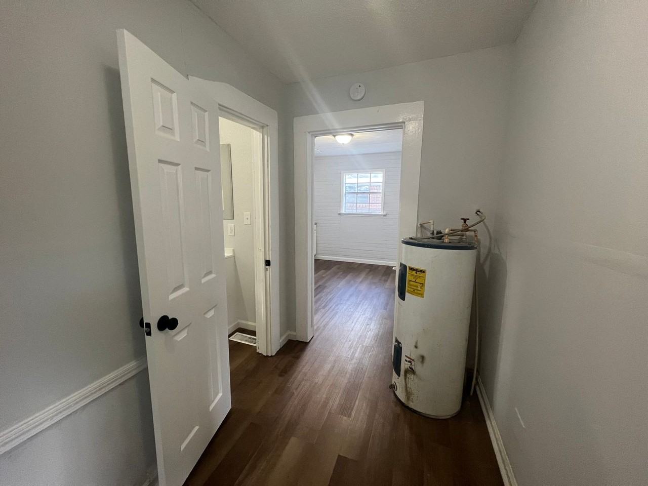 2720 31st Ave - Photo 6 of 12