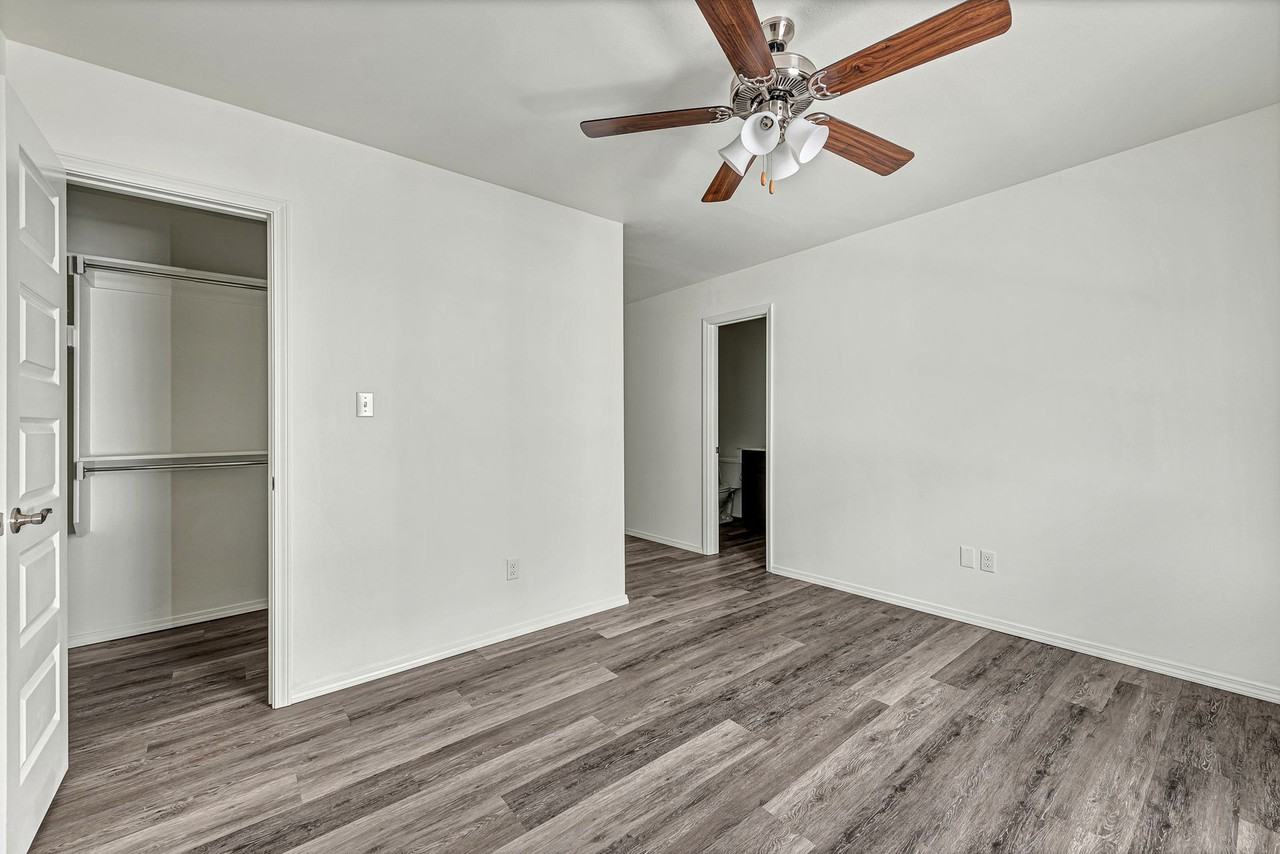 927 S Benchmark Lane - Photo 6 of 18