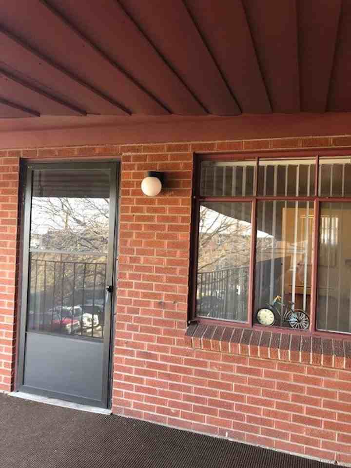 Rangeview Manor - Photo 2 of 50