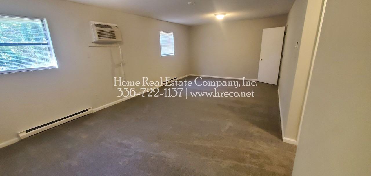 3011 Broadbay Dr #F - Photo 7 of 10