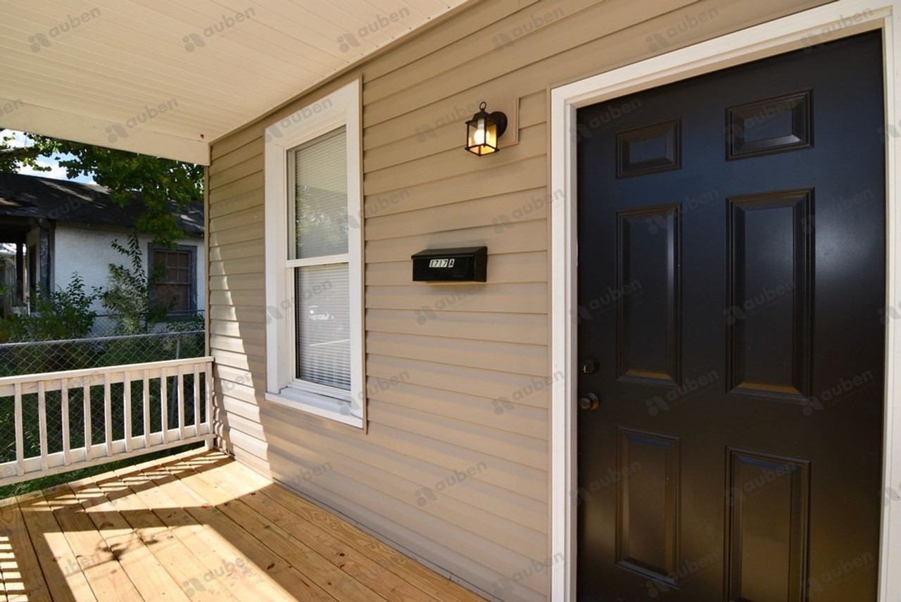 1717 Starnes St - Photo 5 of 23