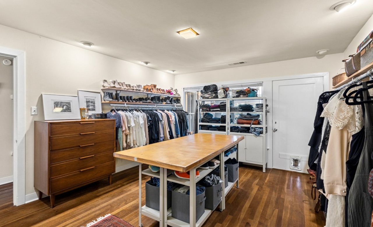 2806 Bridle Path - Photo 5 of 21