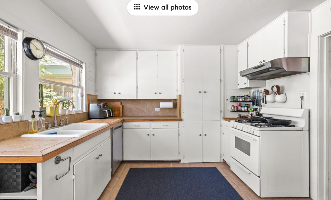 2806 Bridle Path - Photo 6 of 21