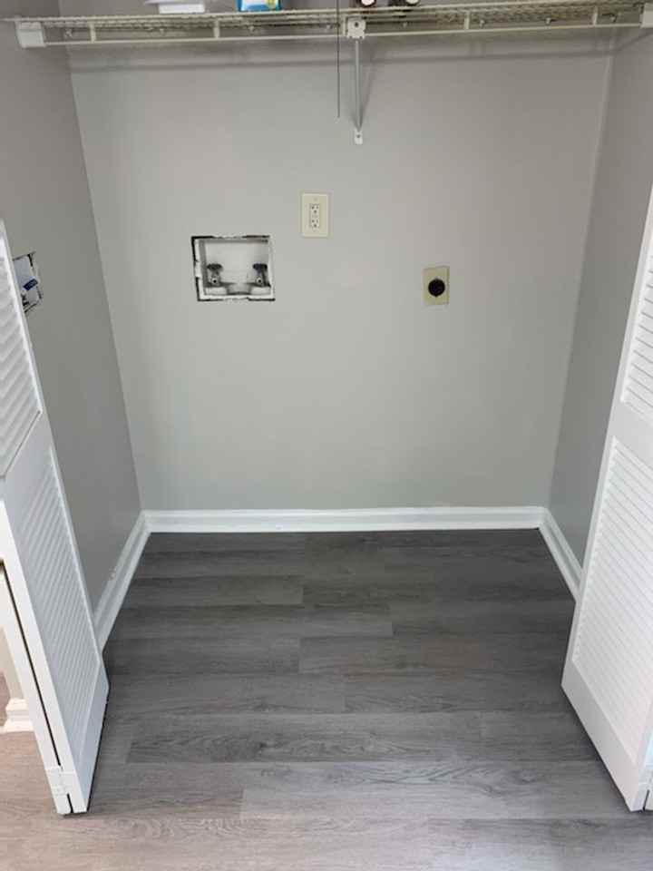 912 Pineland Ave #28 - Photo 5 of 29