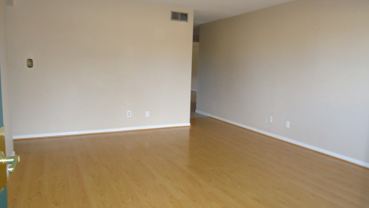 1815 W Runyan Ave - Photo 2 of 15