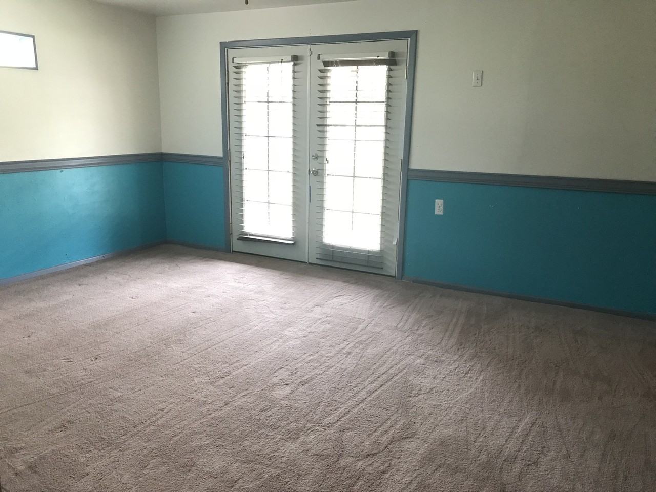 2503 W Grand Ave - Photo 3 of 50