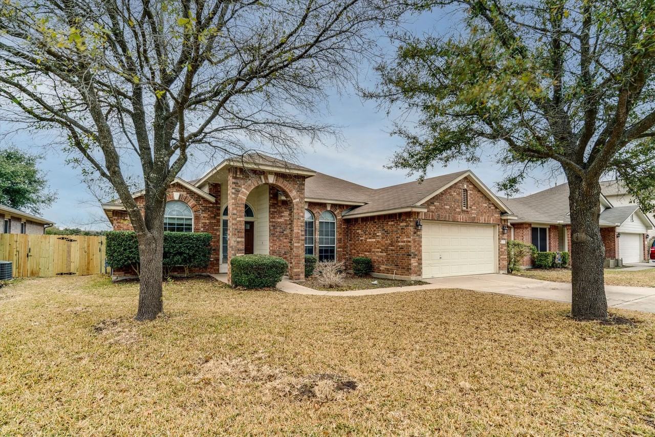 3208 Blue Ridge Dr - Photo 3 of 22