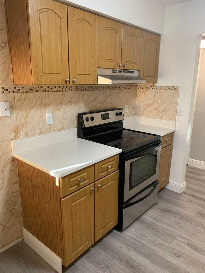 4353 S Semoran Blvd - Photo 5 of 15