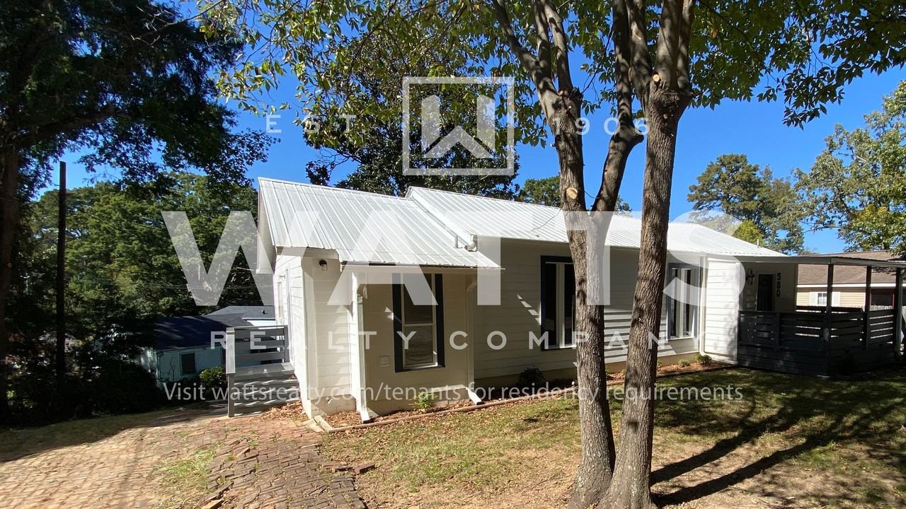 580 61st St S - Photo 3 of 50