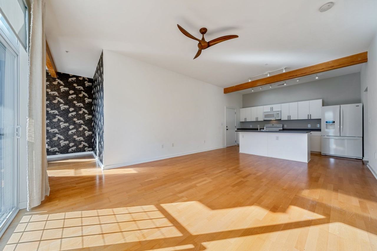 506 N Mangum St - Photo 7 of 12